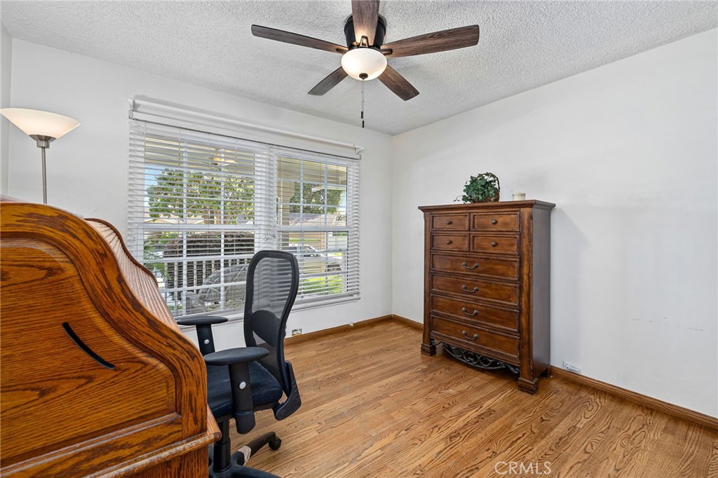 222 Wagonwheel Property Photo 45