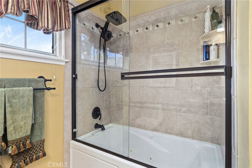 222 Wagonwheel Property Photo 47