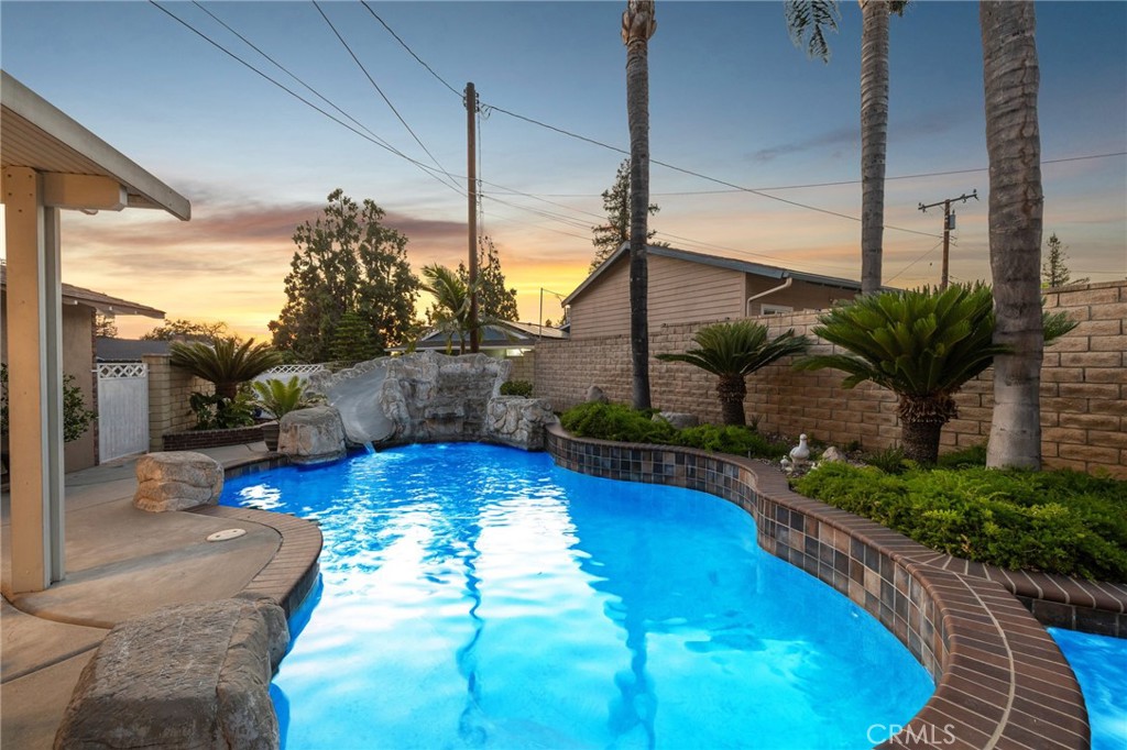 222 Wagonwheel Property Photo 52