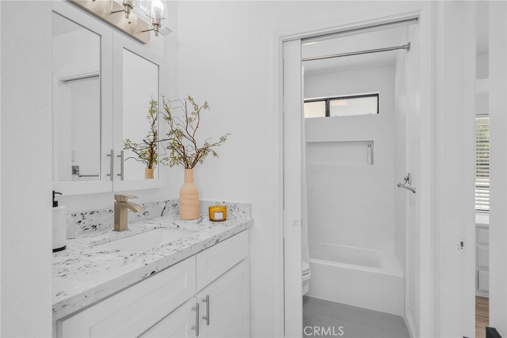 5087 Granada Court Property Photo 23