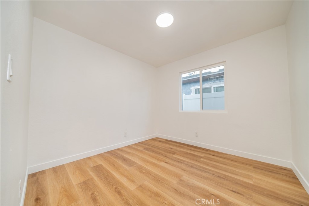 15232 Murray Avenue Property Photo 11