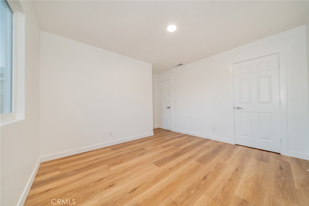 15232 Murray Avenue Property Photo 15