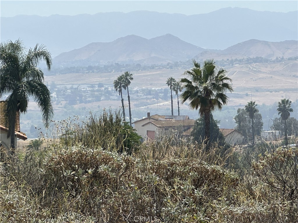 8385 Indian Knolls Circle Property Photo 2