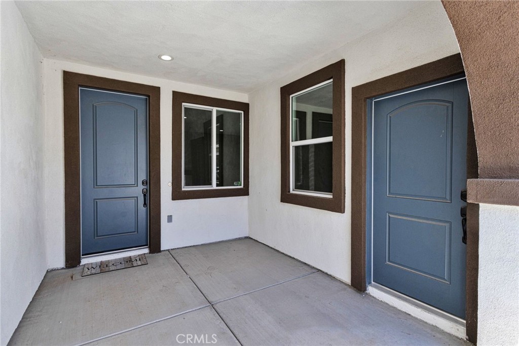 8534 Stockton Avenue Property Photo 6