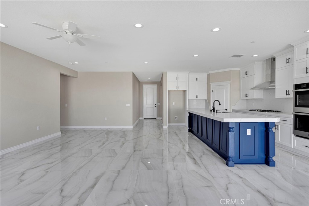 8575 Stockton Avenue Property Photo 17