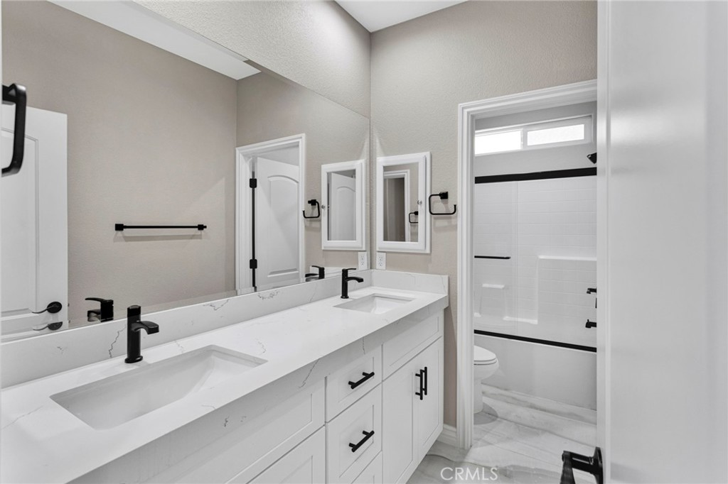 8575 Stockton Avenue Property Photo 29