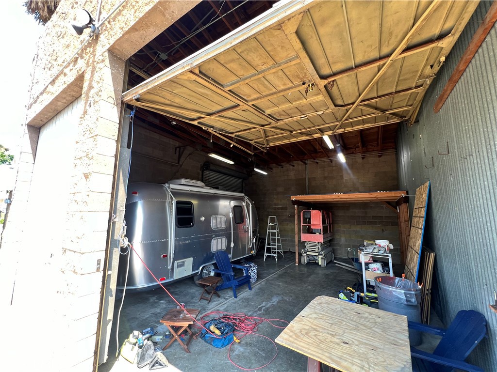 5864 Jasmine Street Property Photo 6