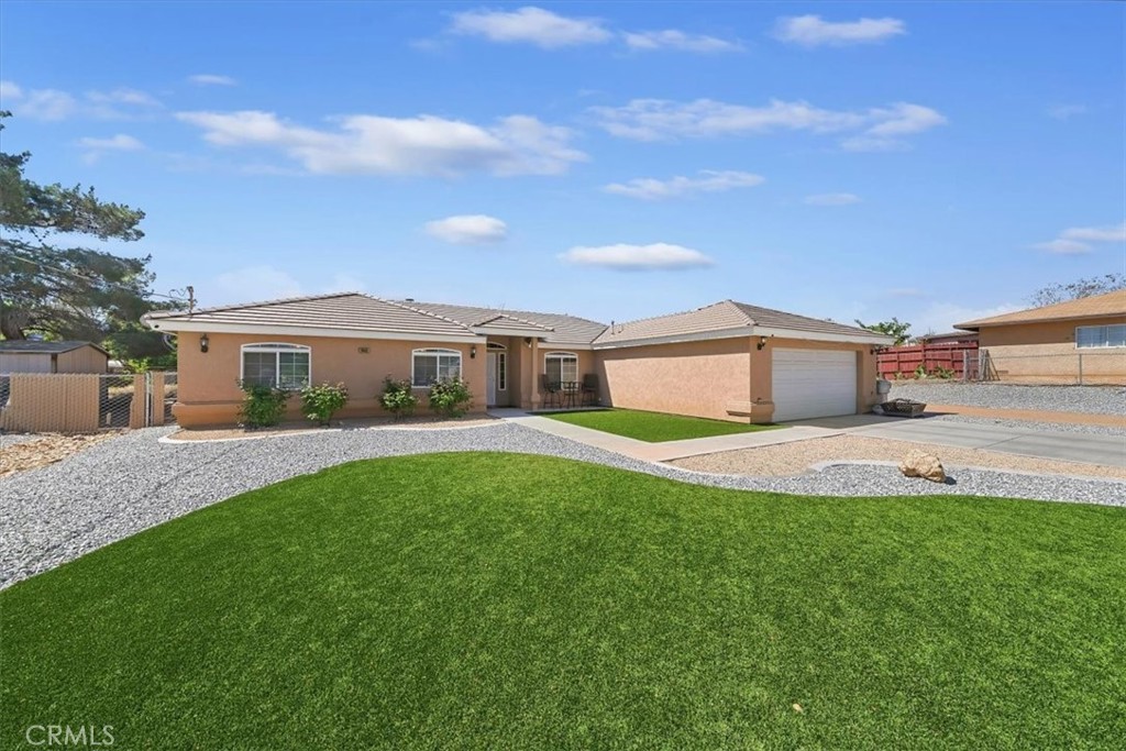 16461 Fremontia Property Photo 3