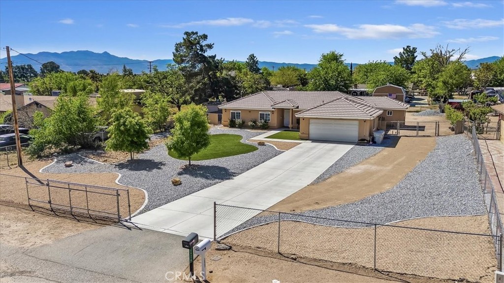 16461 Fremontia Property Photo 6