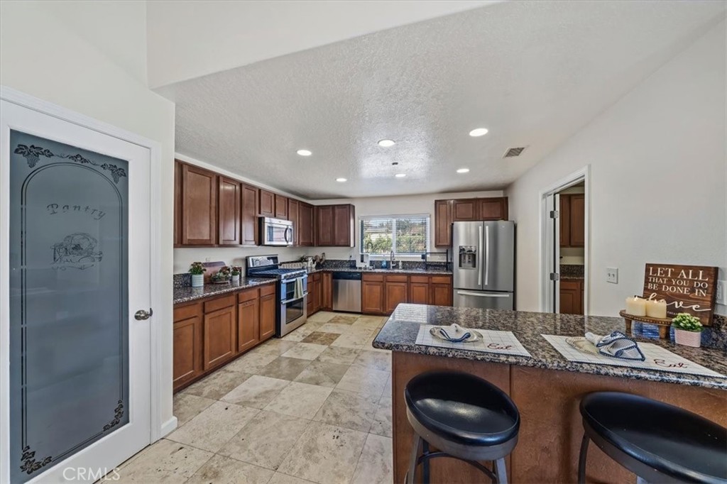16461 Fremontia Property Photo 7