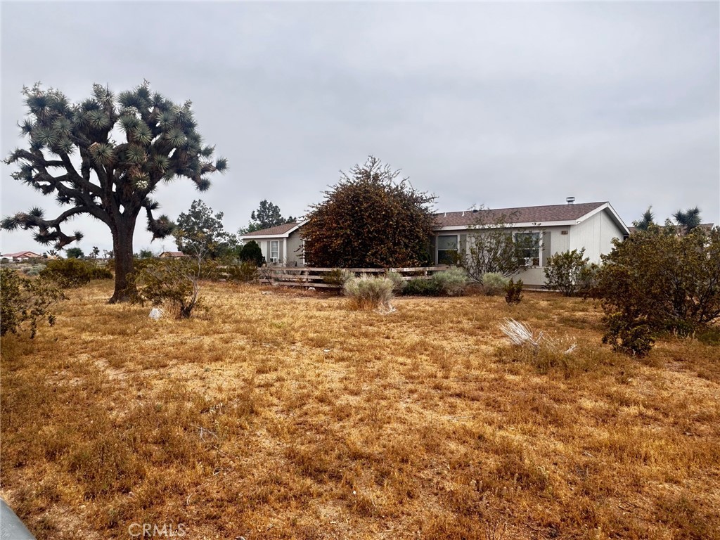 10133 Olivine Property Photo 2