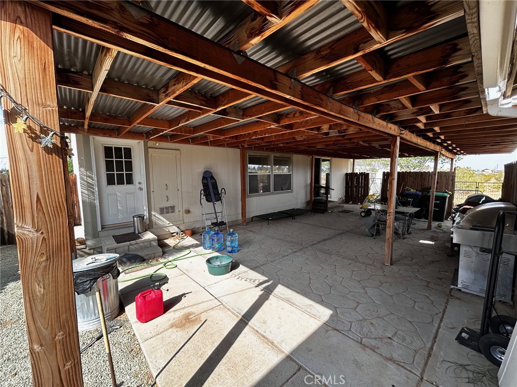 10133 Olivine Property Photo 8
