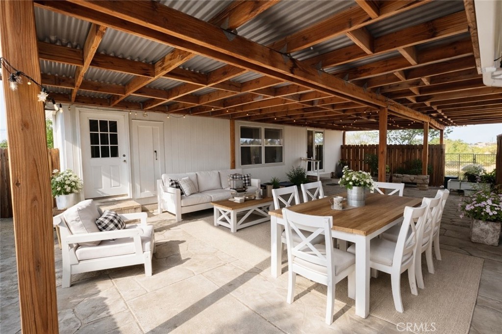 10133 Olivine Property Photo 9