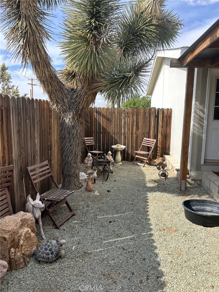 10133 Olivine Property Photo 10