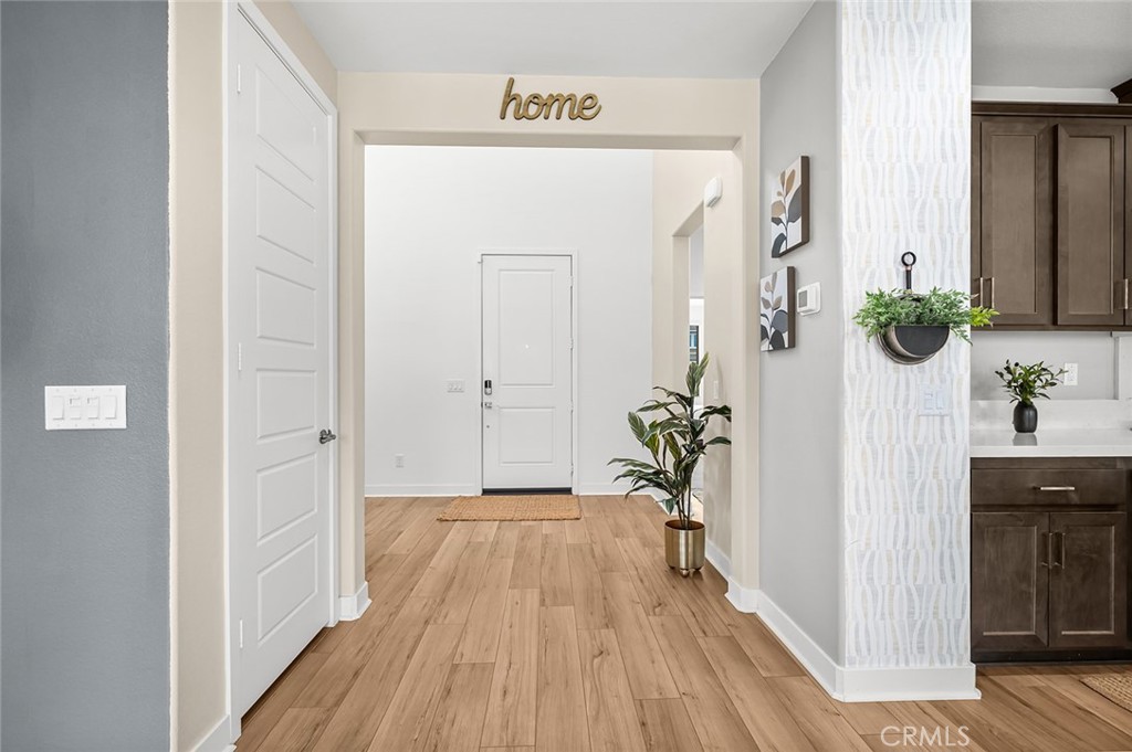 29403 Stageline Property Photo 5