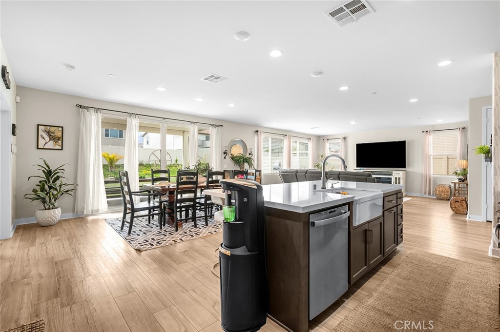 29403 Stageline Property Photo 15