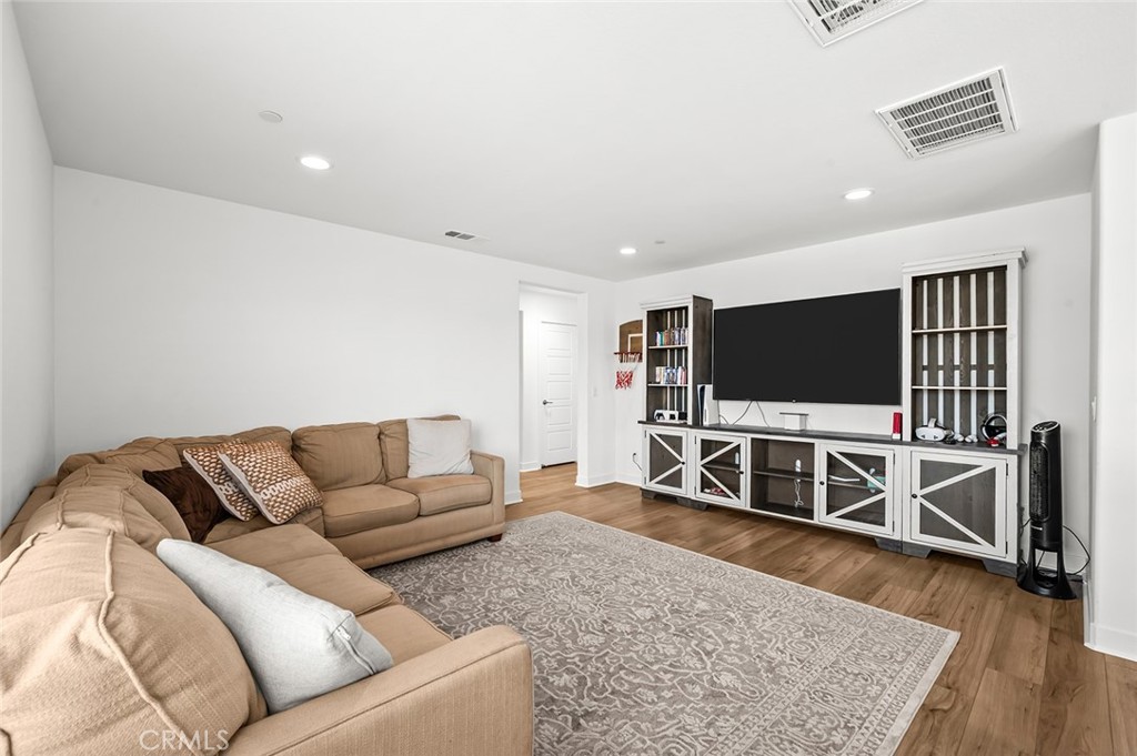 29403 Stageline Property Photo 33