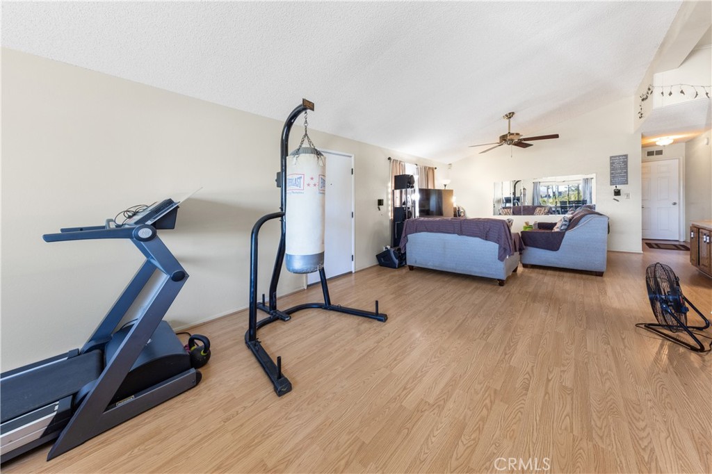 602 Roadrunner Property Photo 6