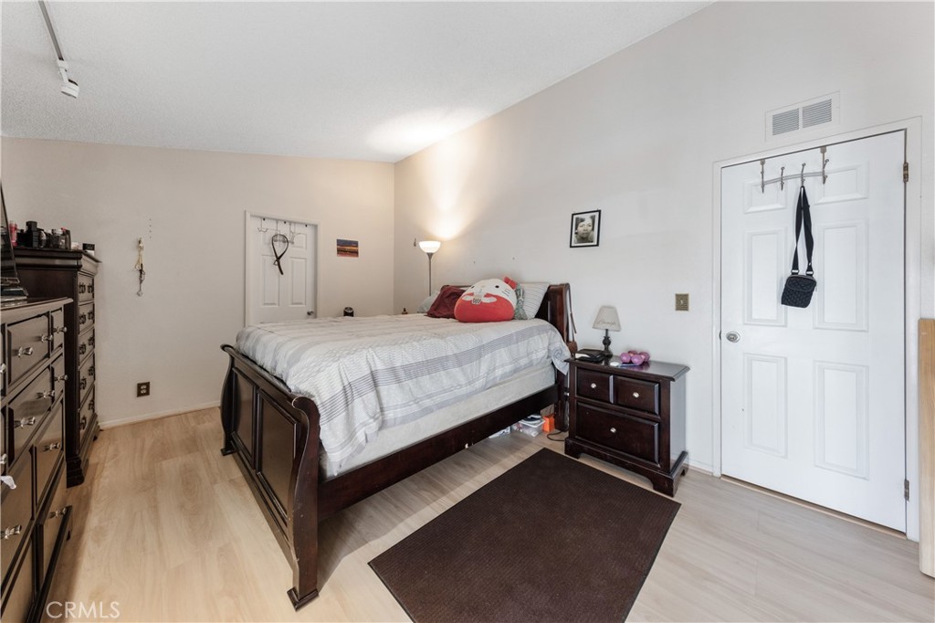 602 Roadrunner Property Photo 25