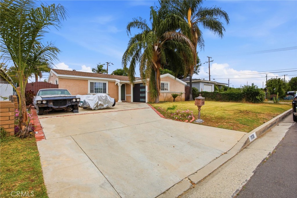 1139 Aldgate Property Photo 6