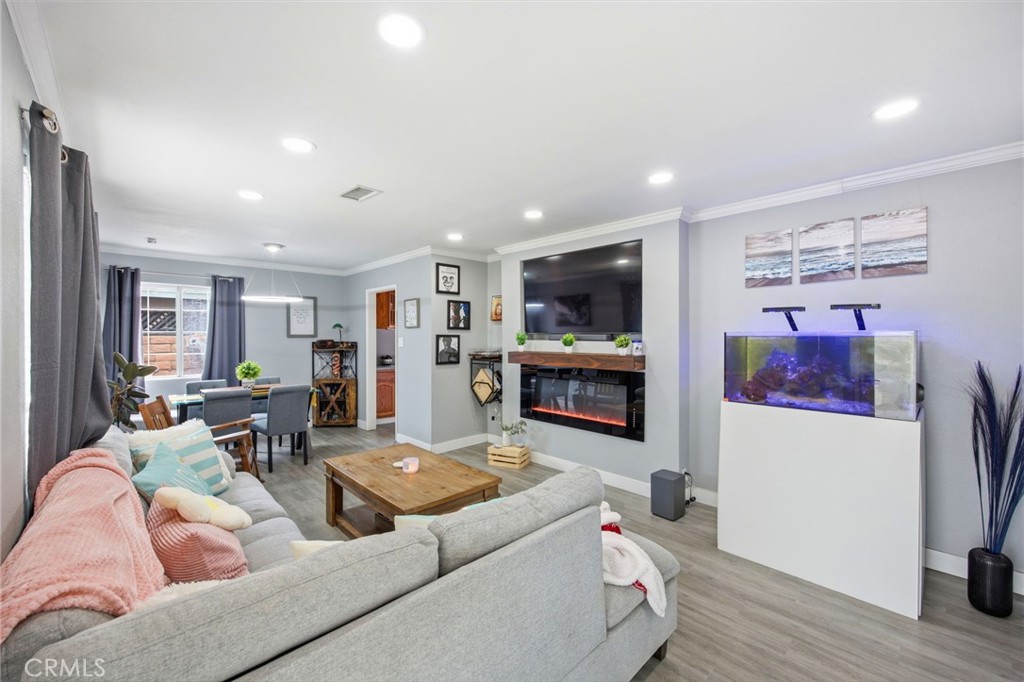1139 Aldgate Property Photo 11