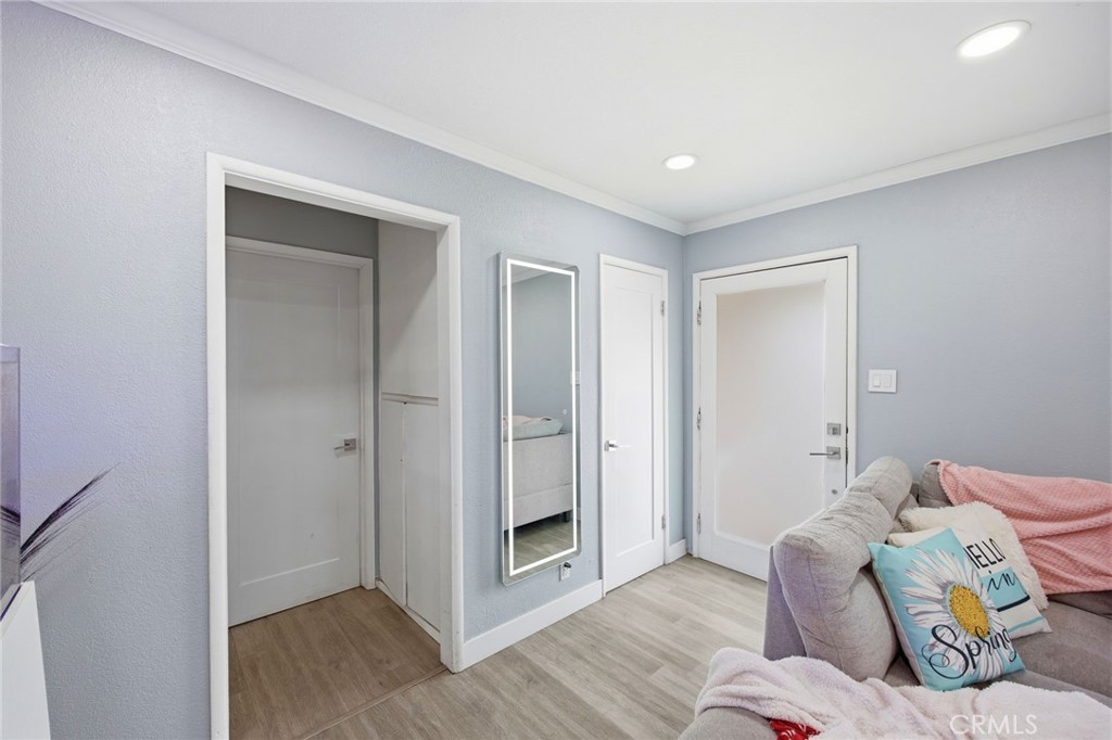 1139 Aldgate Property Photo 13