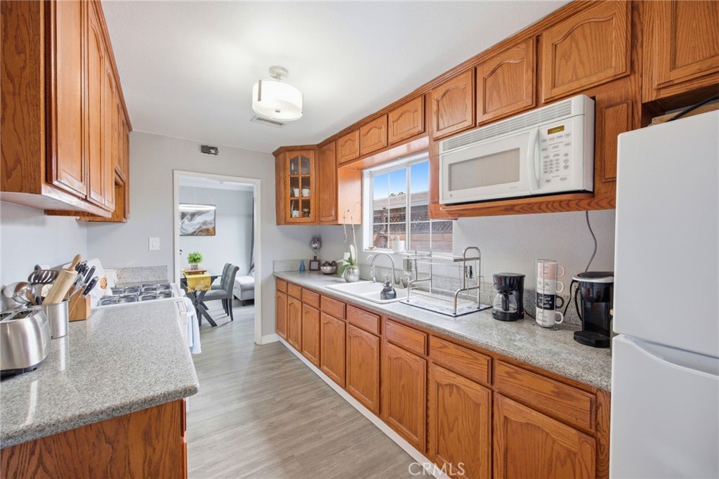 1139 Aldgate Property Photo 20