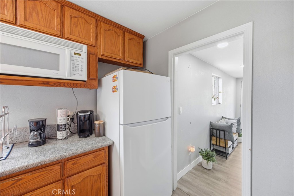 1139 Aldgate Property Photo 22