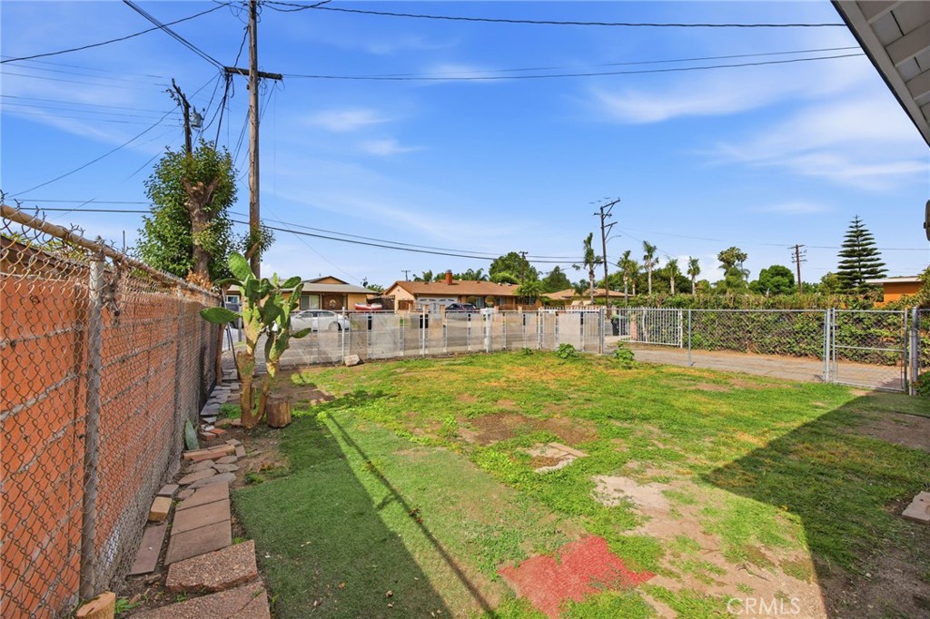 13651 Proctor Property Photo 10