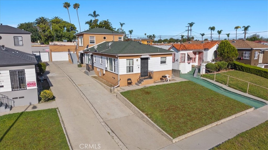 7831 S Normandie Property Photo 1