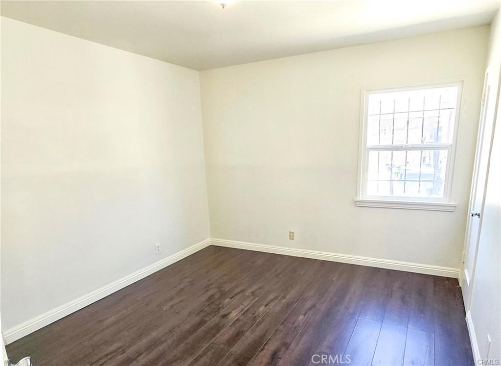 7831 S Normandie Property Photo 31