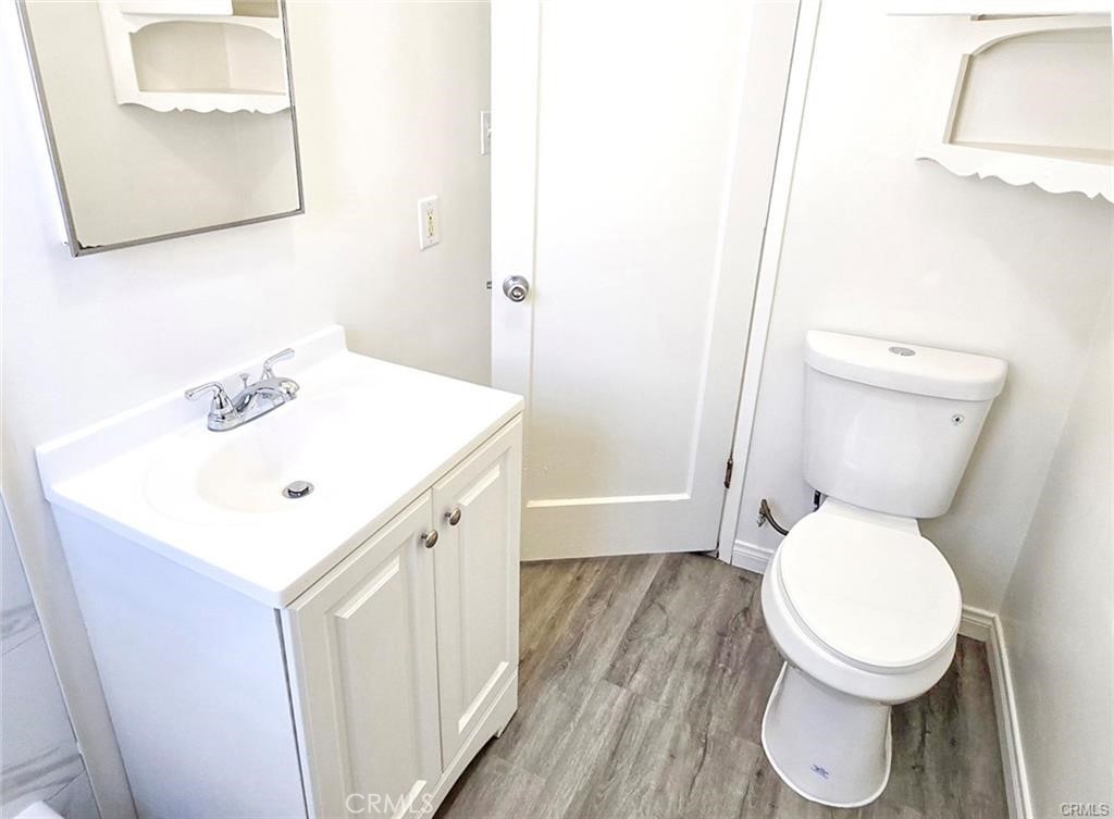 7831 S Normandie Property Photo 34