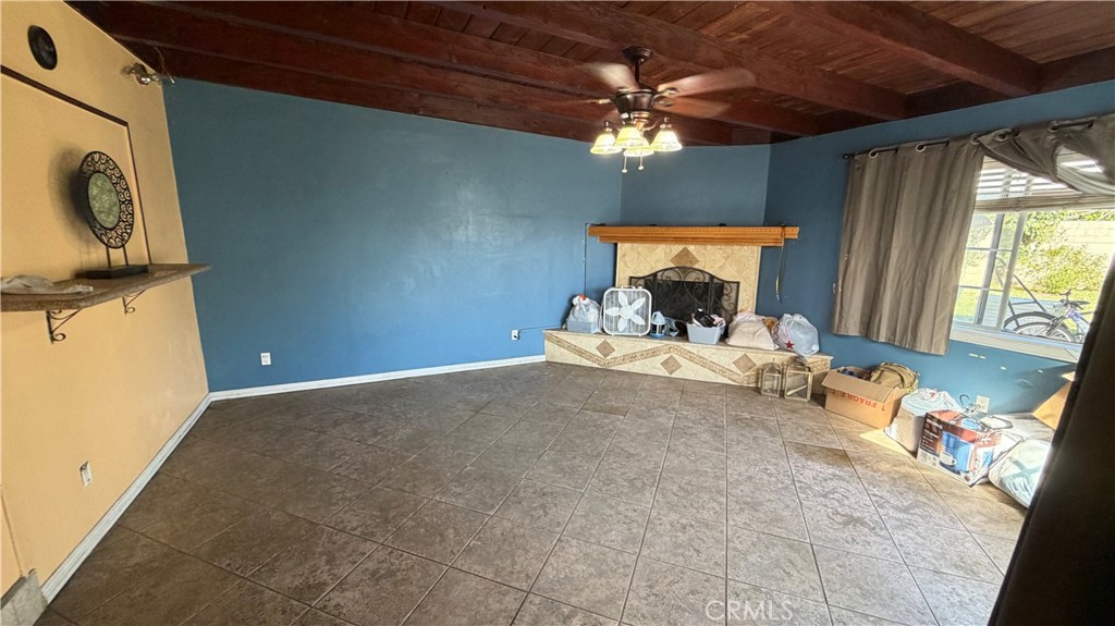 8142 Shadyside Property Photo 6