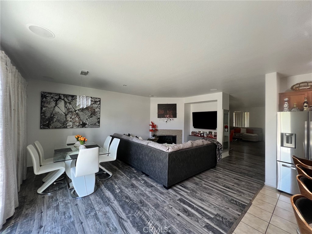 49098 Pluma Gris Property Photo 7