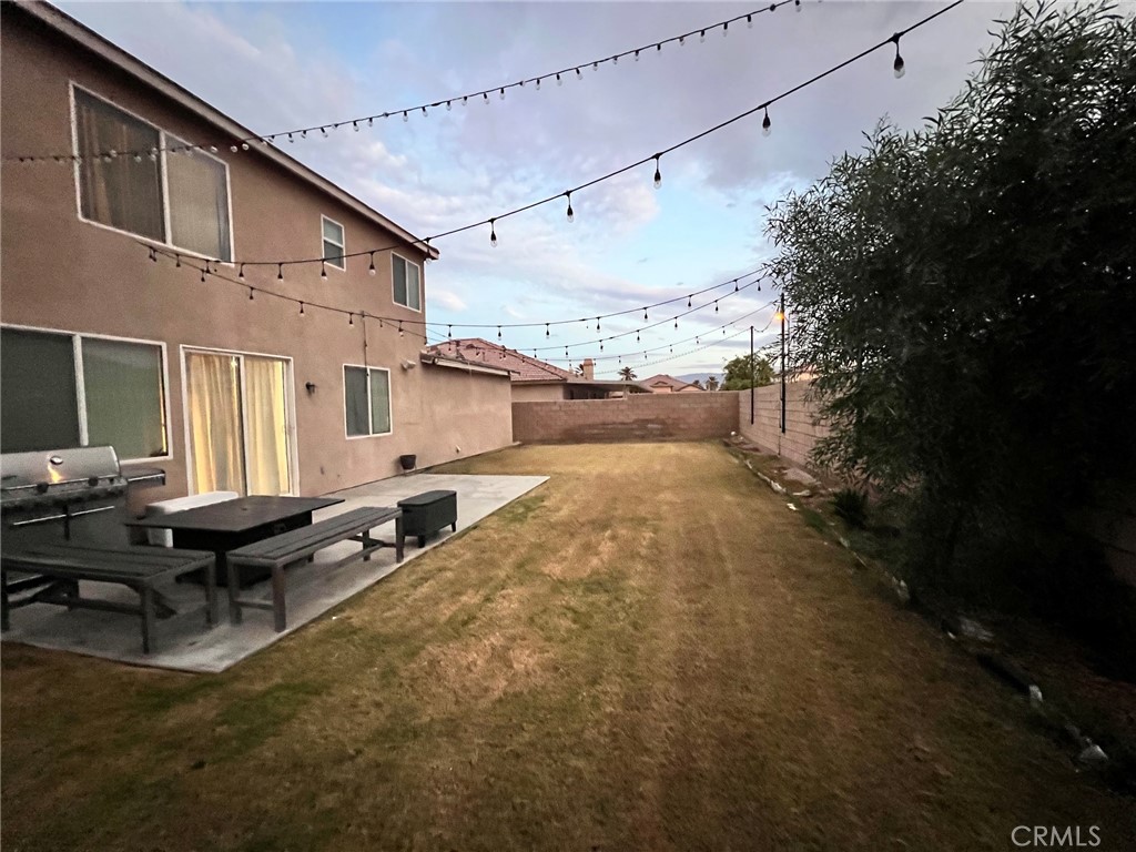 49098 Pluma Gris Property Photo 11