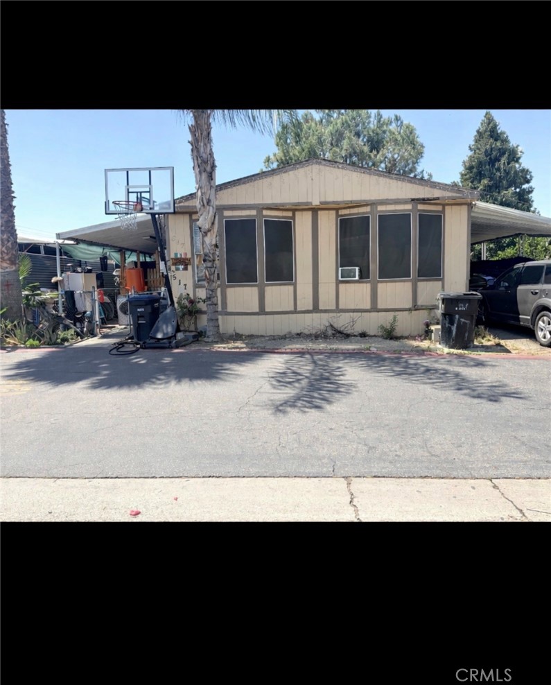 1097 N State 517 Property Photo 1