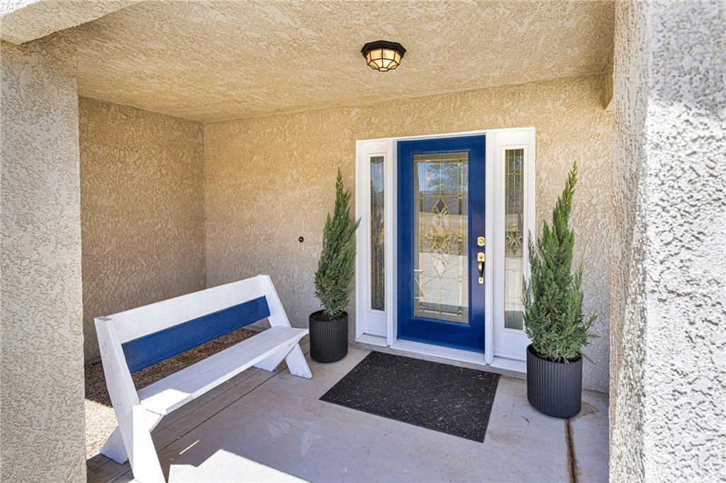 8828 Vincent Court Property Photo 4