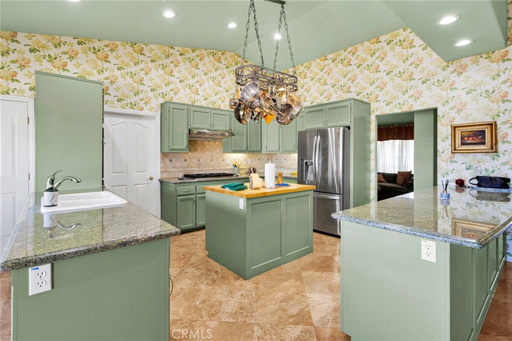 8828 Vincent Court Property Photo 17