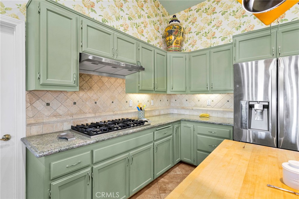 8828 Vincent Court Property Photo 20