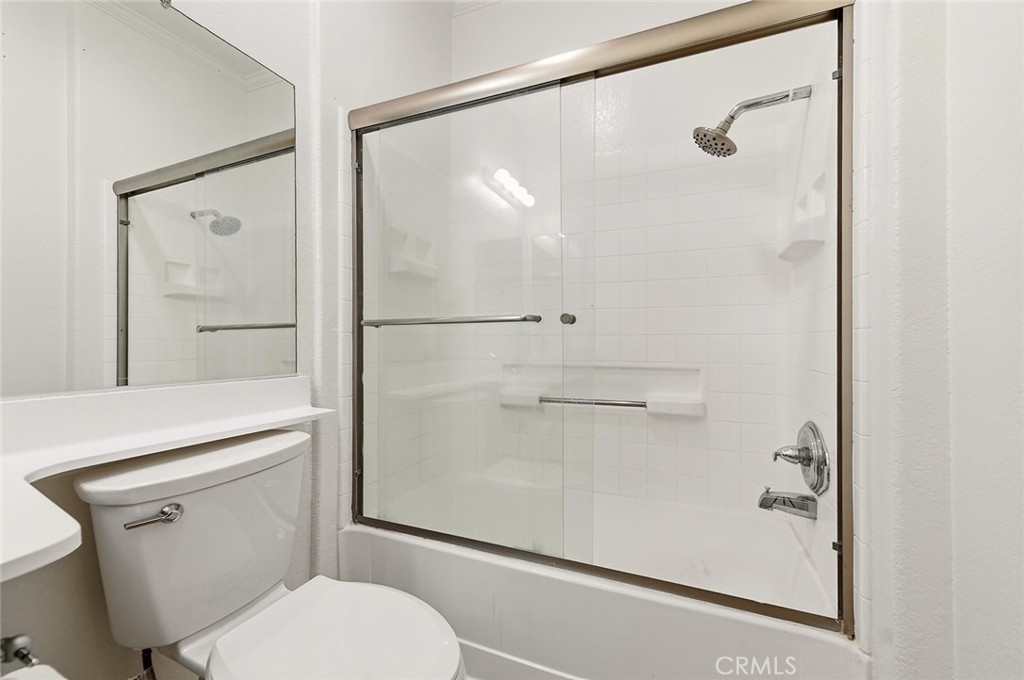300 N El Molino Avenue N 107 Property Photo 16