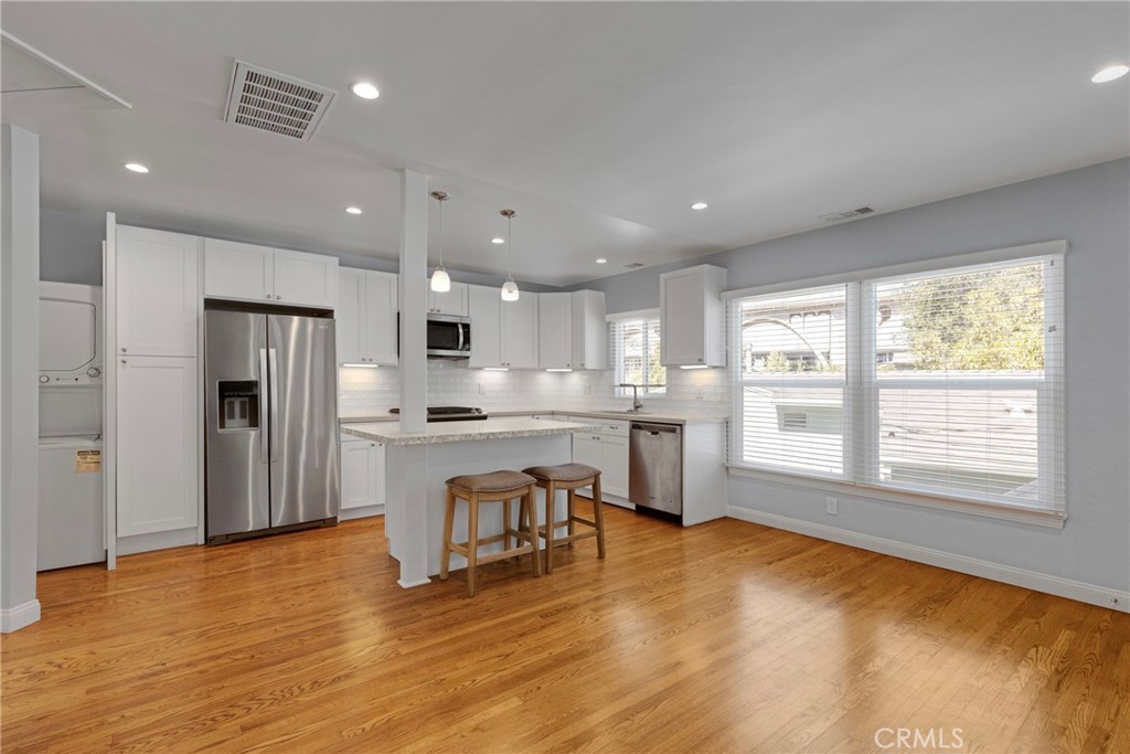 646 Westminster Property Photo 11