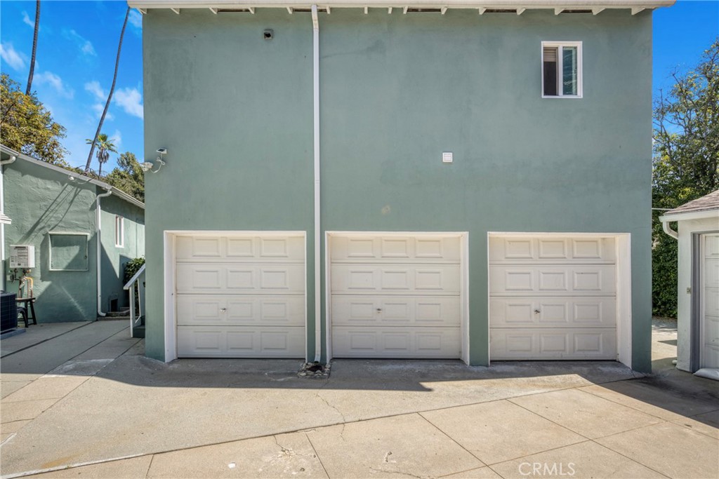 646 Westminster Property Photo 21