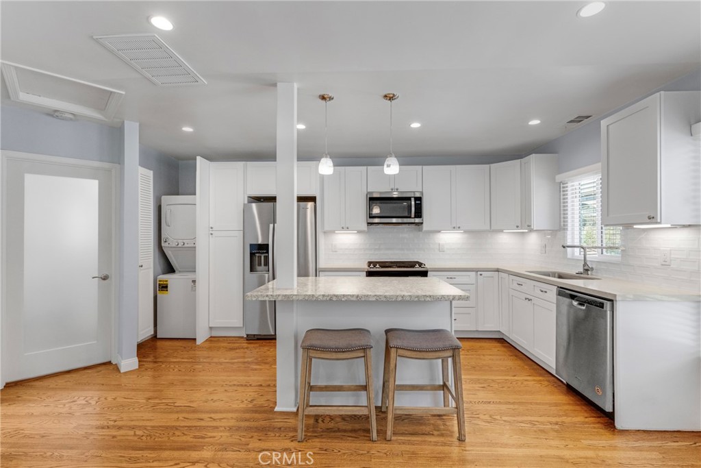 646 Westminster Property Photo 22