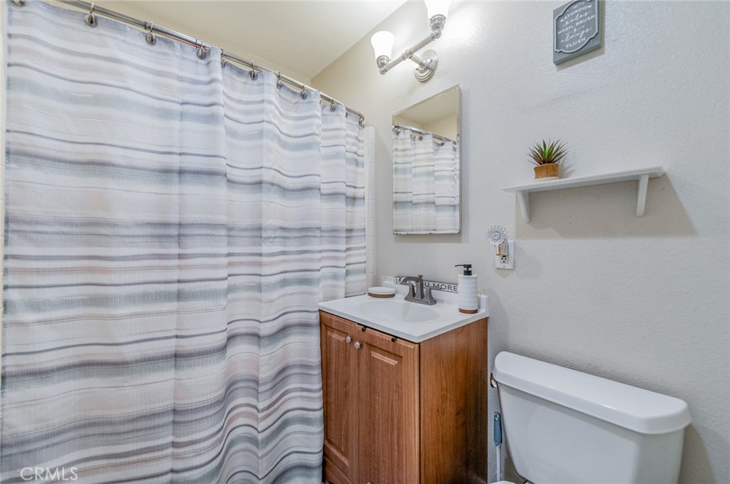 308 S Valencia Street Property Photo 9