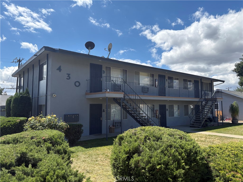 430 E I Property Photo 1