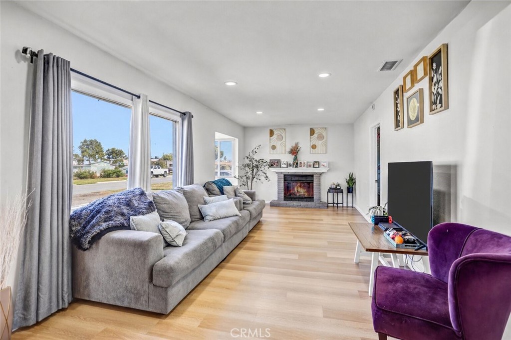 7140 Colwyn Property Photo 6