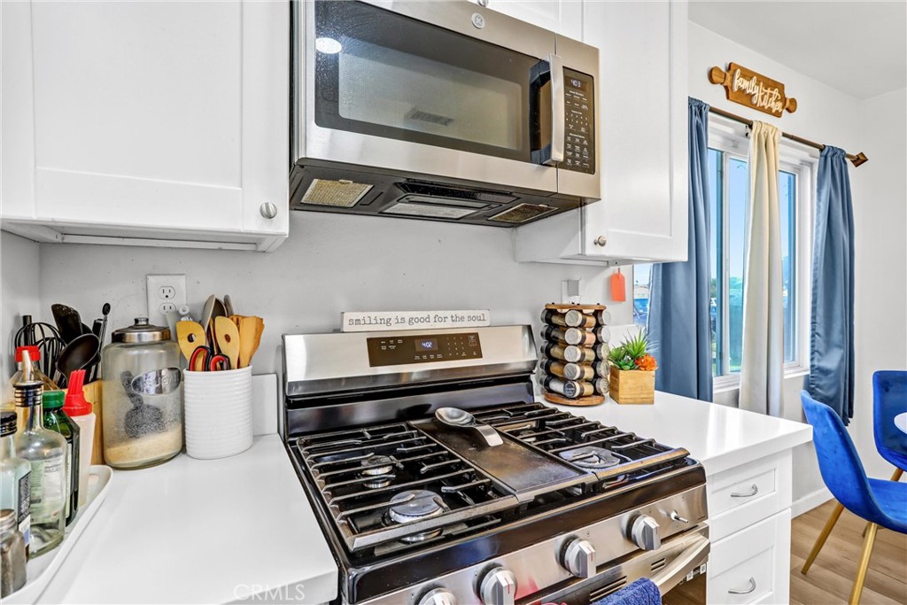 7140 Colwyn Property Photo 13