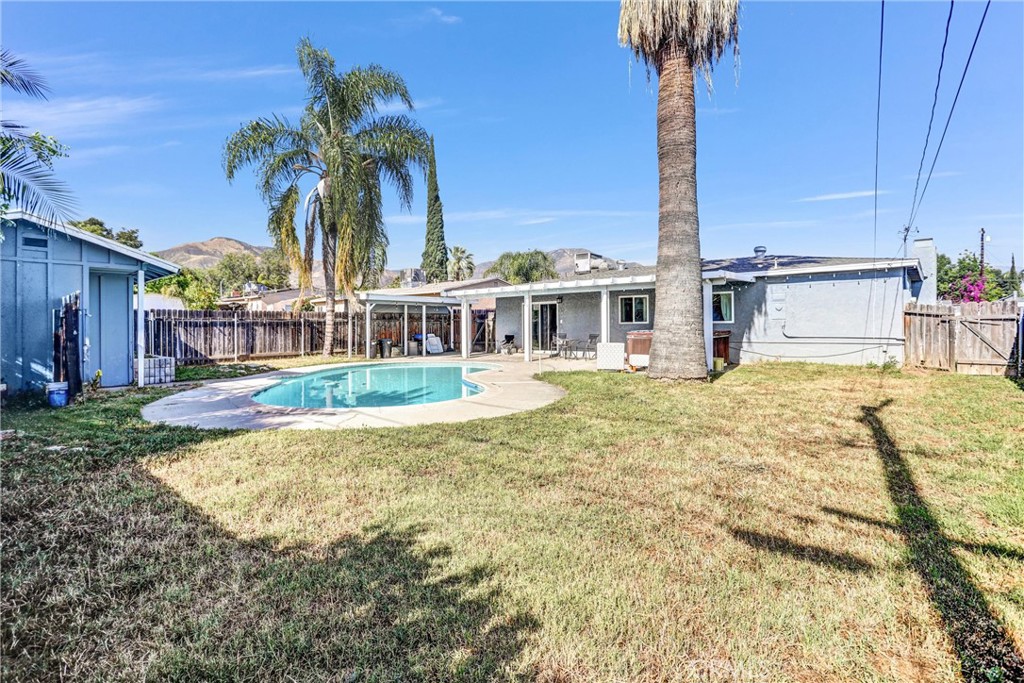 7140 Colwyn Property Photo 28