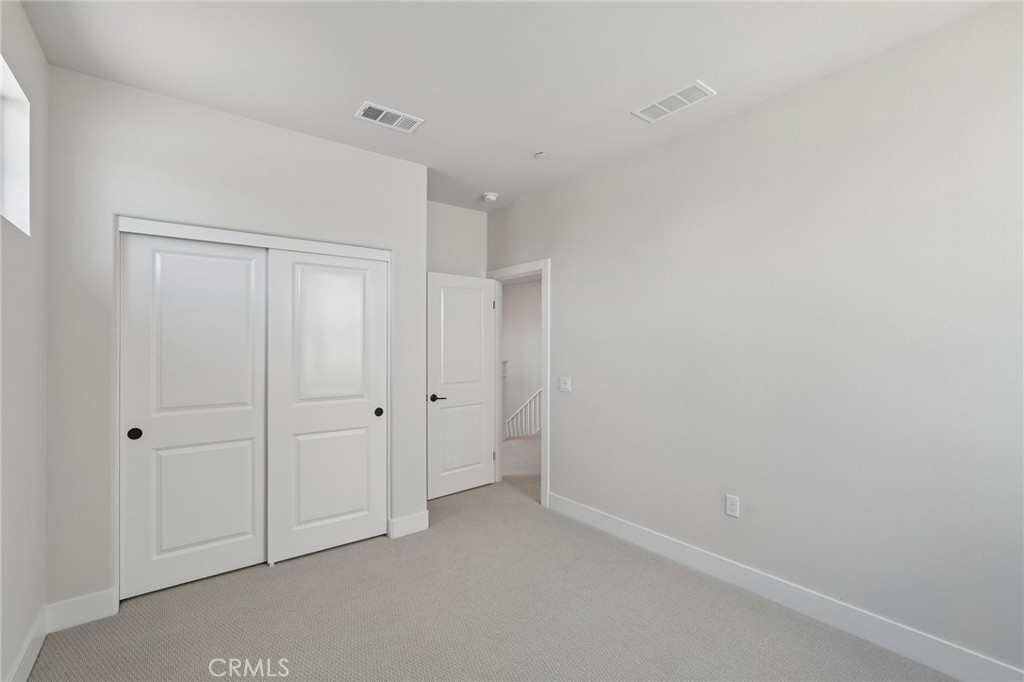 8541 Tamarack Avenue Property Photo 25