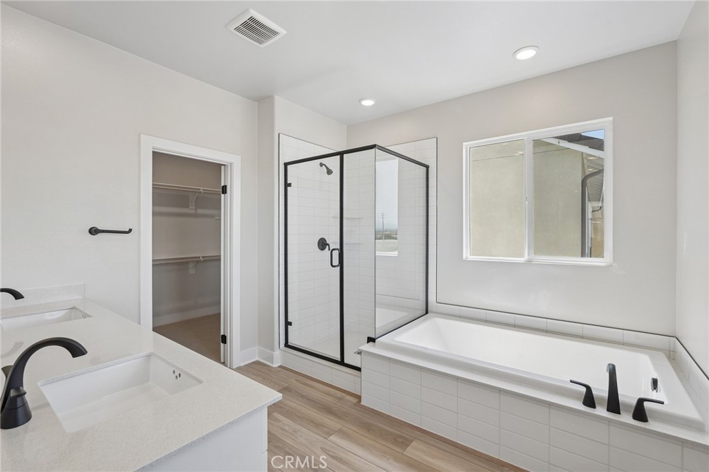 8541 Tamarack Avenue Property Photo 34